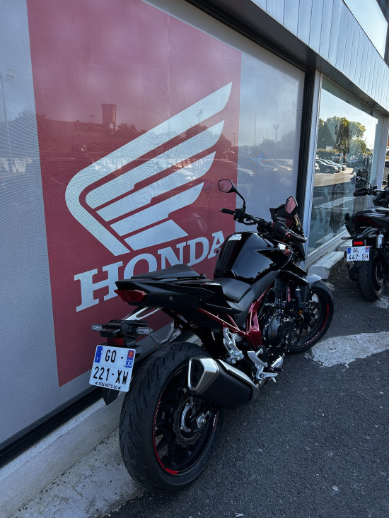 HORNET 750 A2 NOIR - NIMES