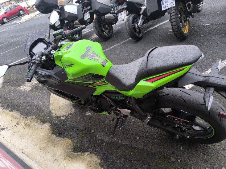 Kawasaki Ninja 650 - NIMES