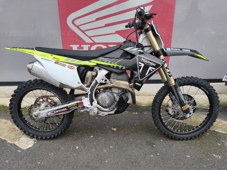 TRIUMPH 250 TFX 2024 - NIMES