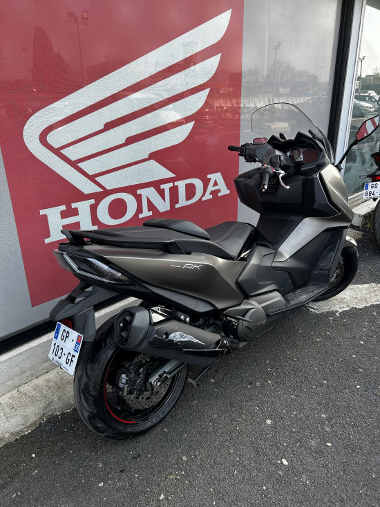 Kymco AK 550 - NIMES